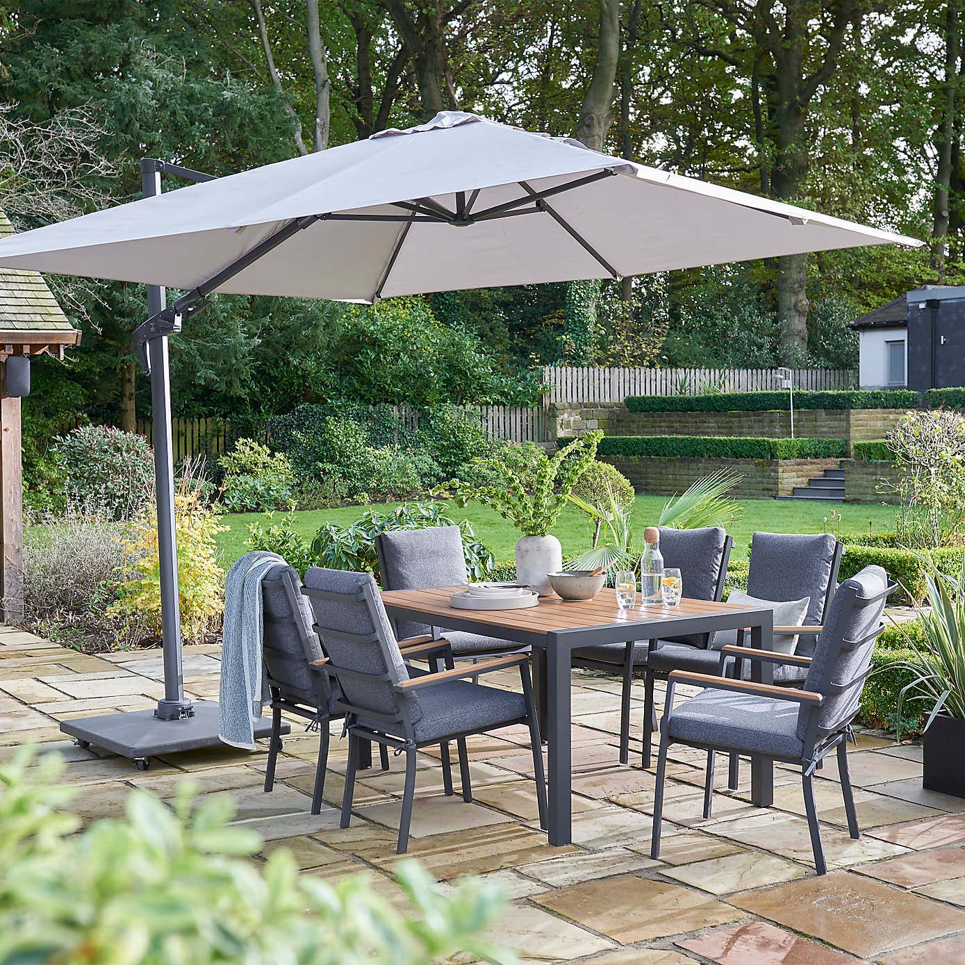 Easton 6 Seater Outdoor Dining Set