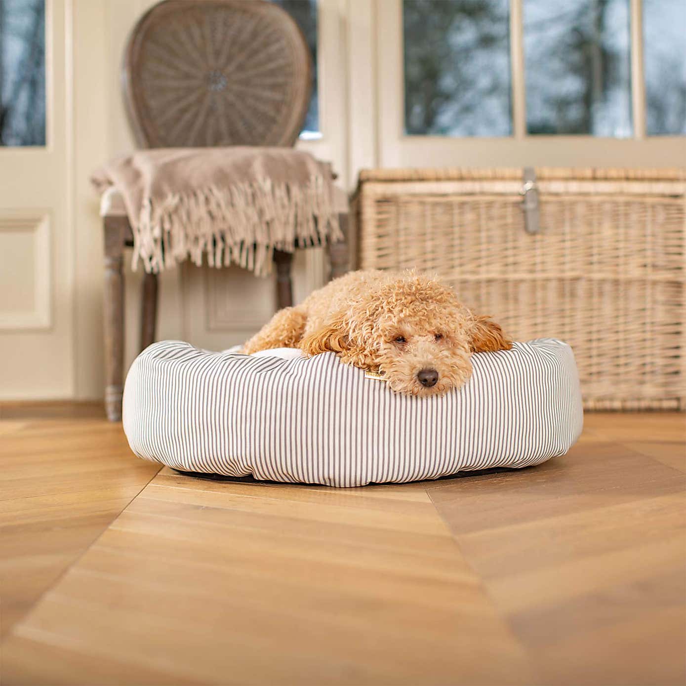 Lords and Labradors Striped Donut Dog Bed