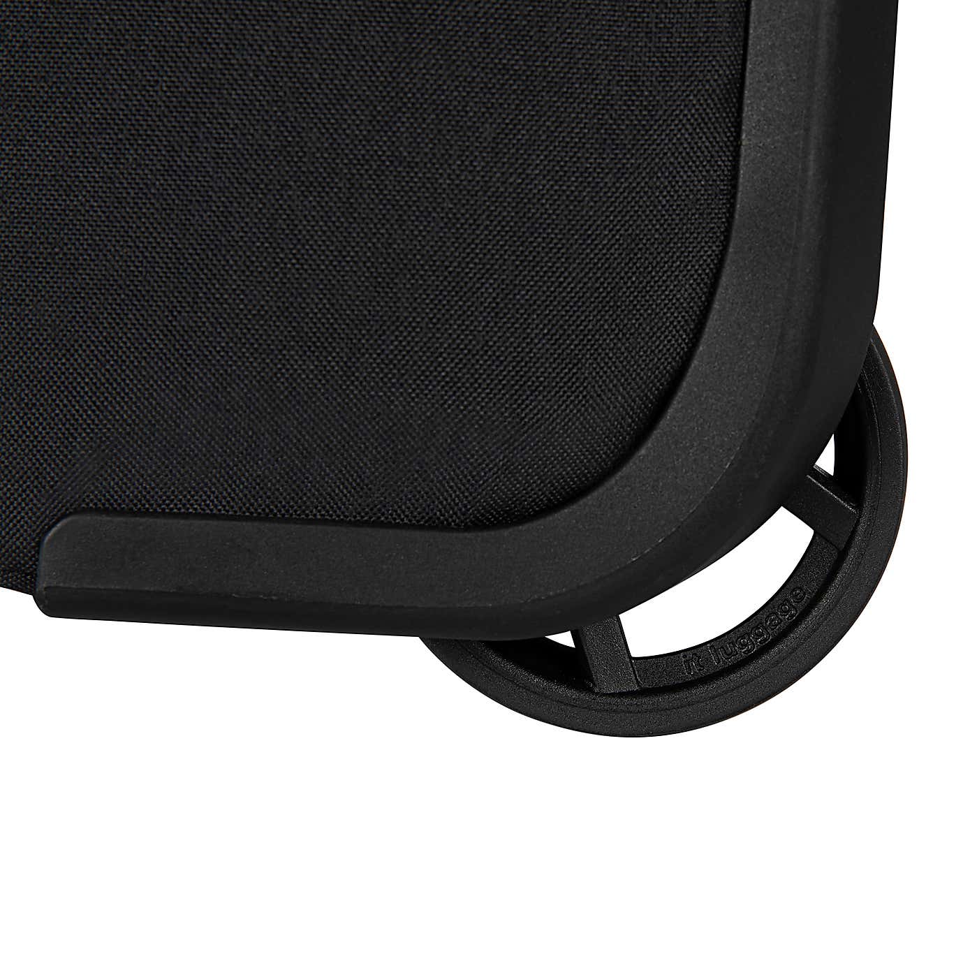 IT Luggage Flyrite Trolley Bag