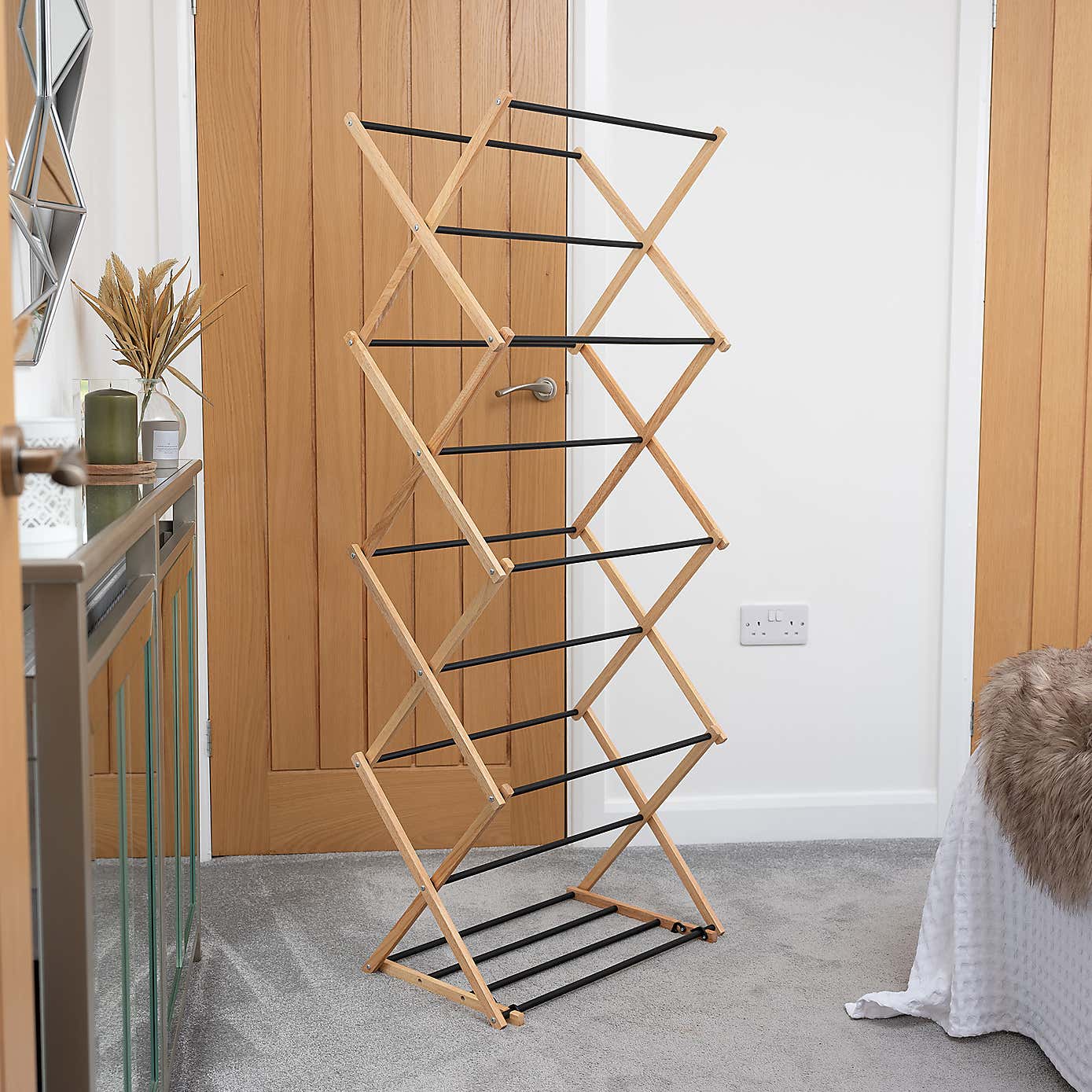 Indoor Rubber Wood Concertina Airer