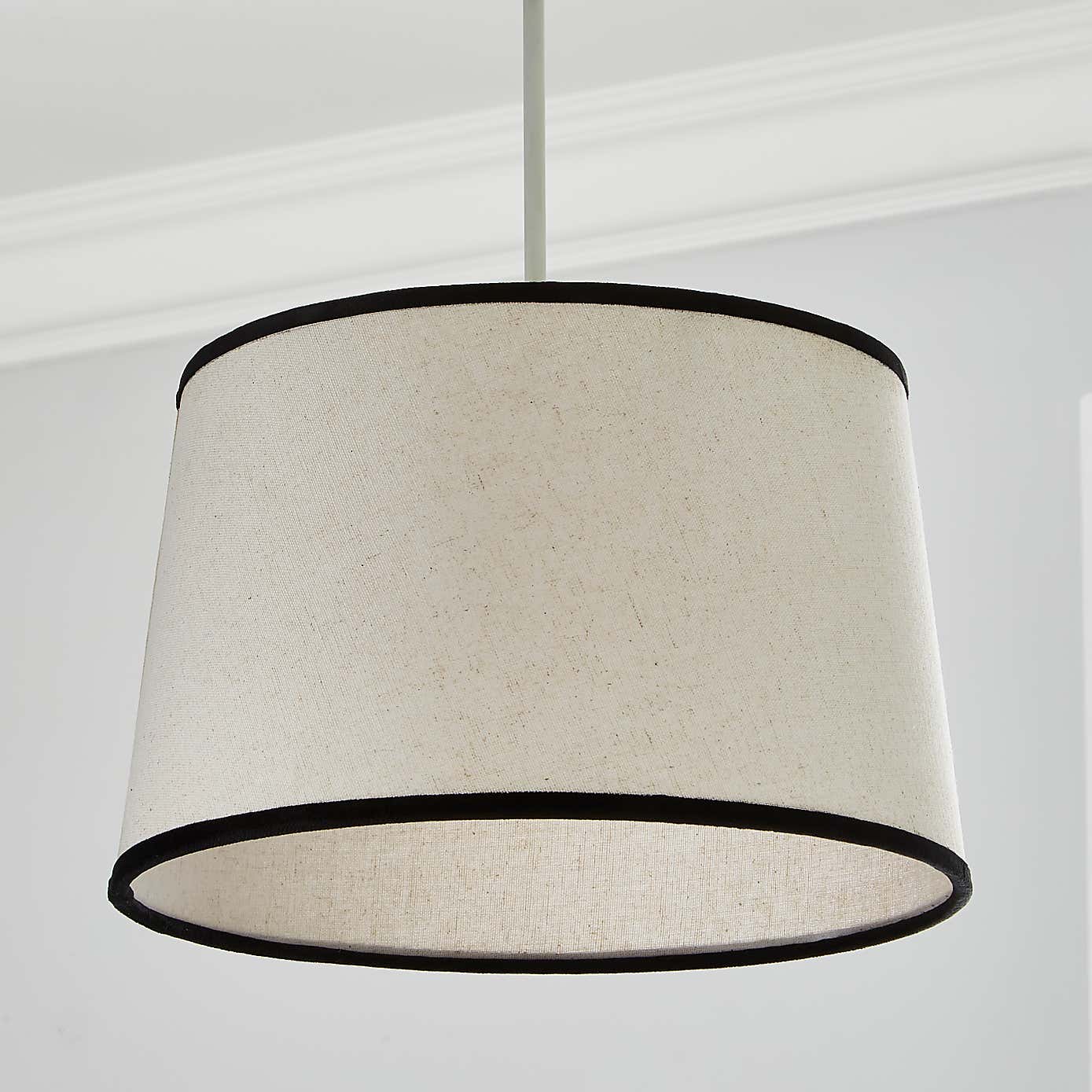 Liza Linen Trim Tapered Shade