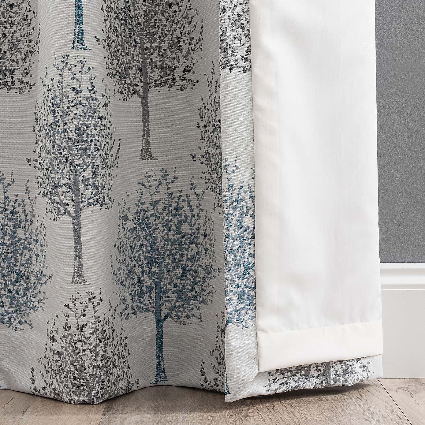 Jacquard Trees Eyelet Curtains