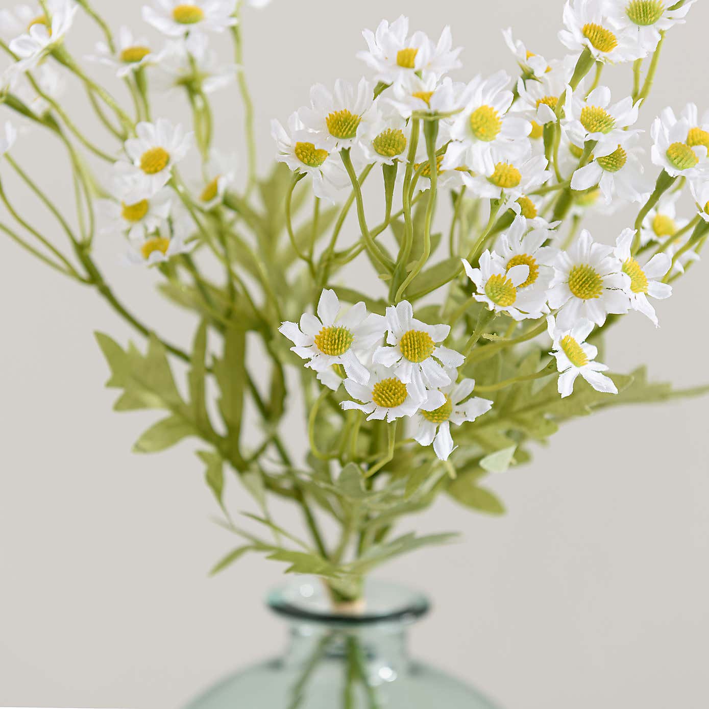 Artificial White Daisy Bouquet
