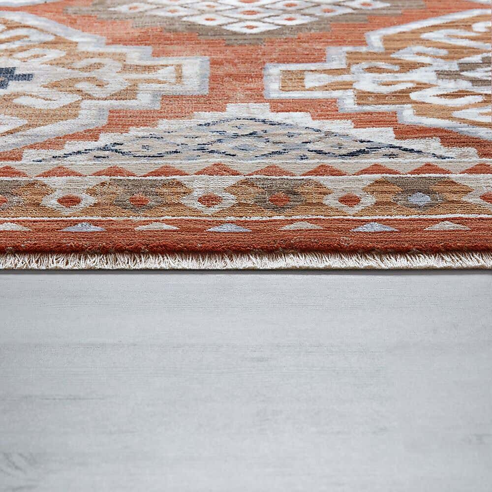 Esin Traditional Rug