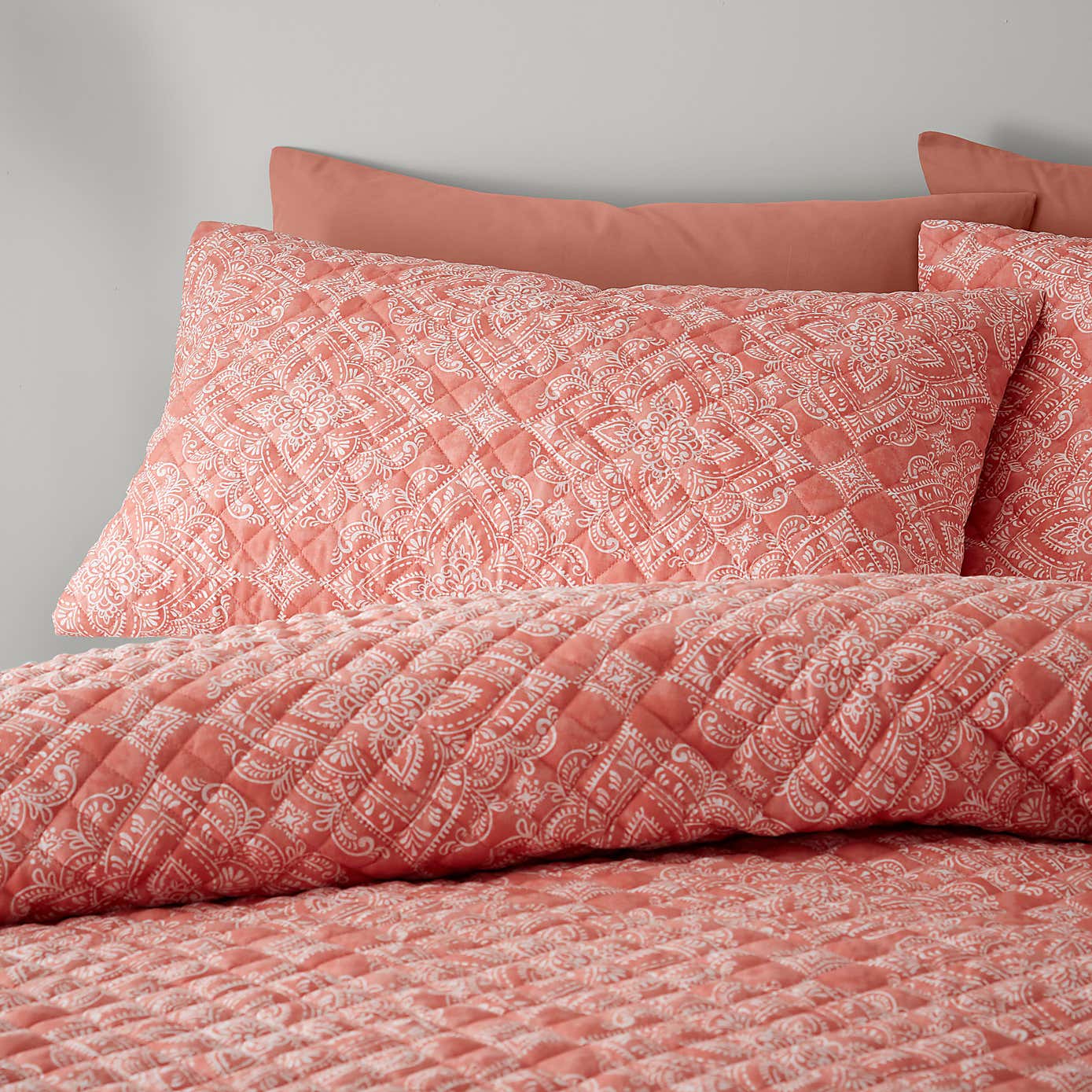 Edie Duvet Cover & Pillowcase Set