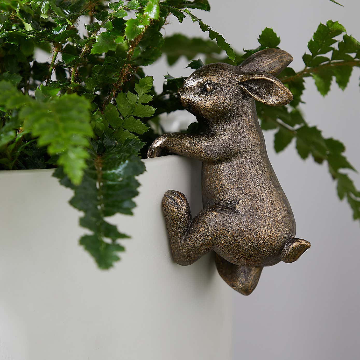 Rabbit Pot Hanger