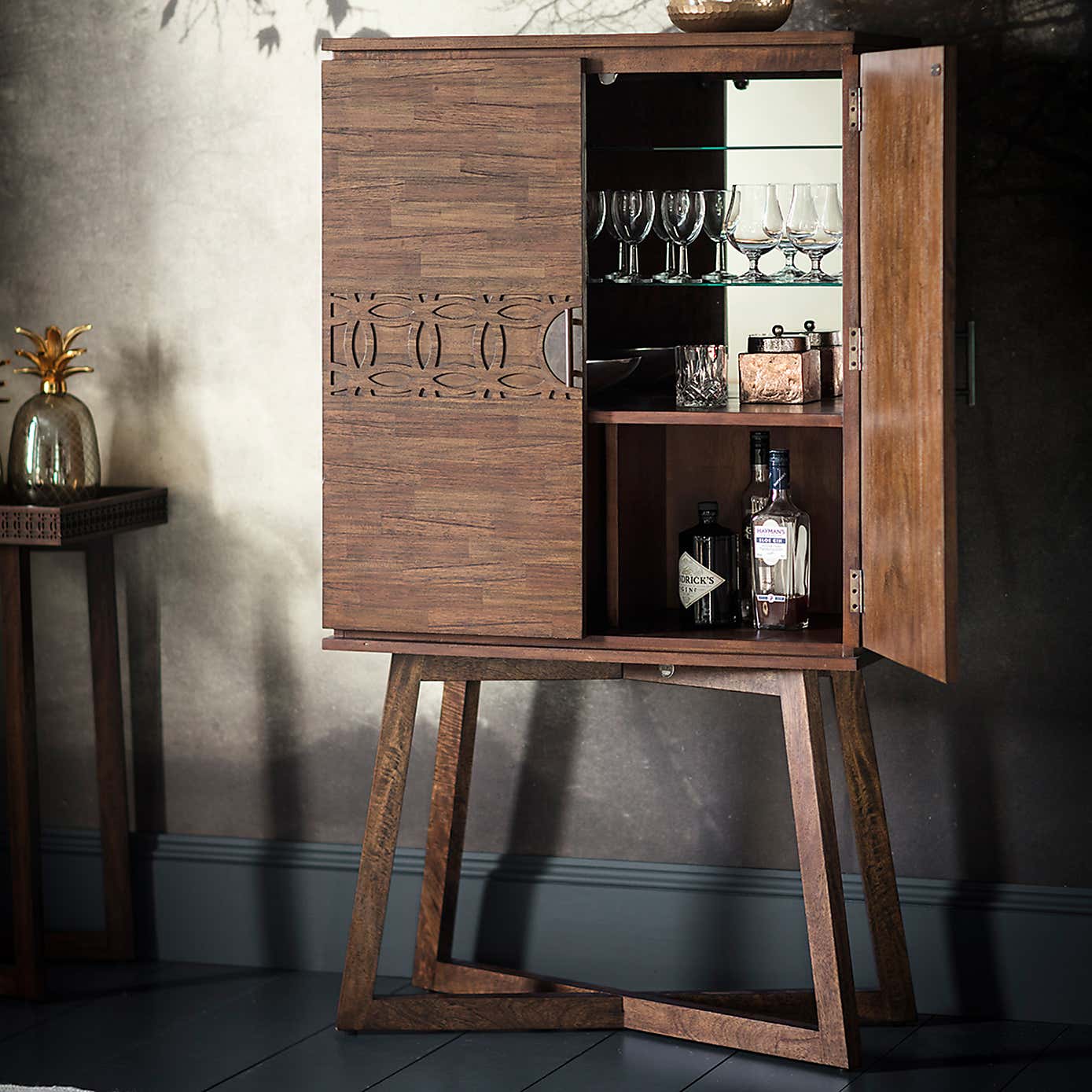 Baytown Retreat Cocktail Cabinet