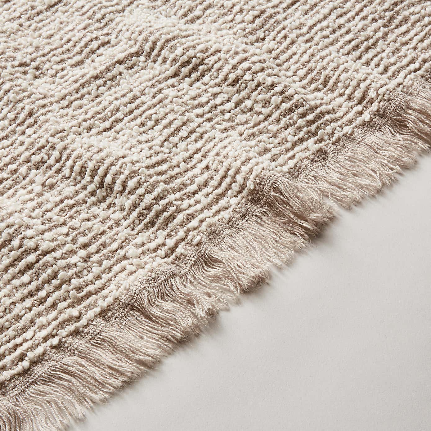 Kibworth Boucle Throw 130x180cm