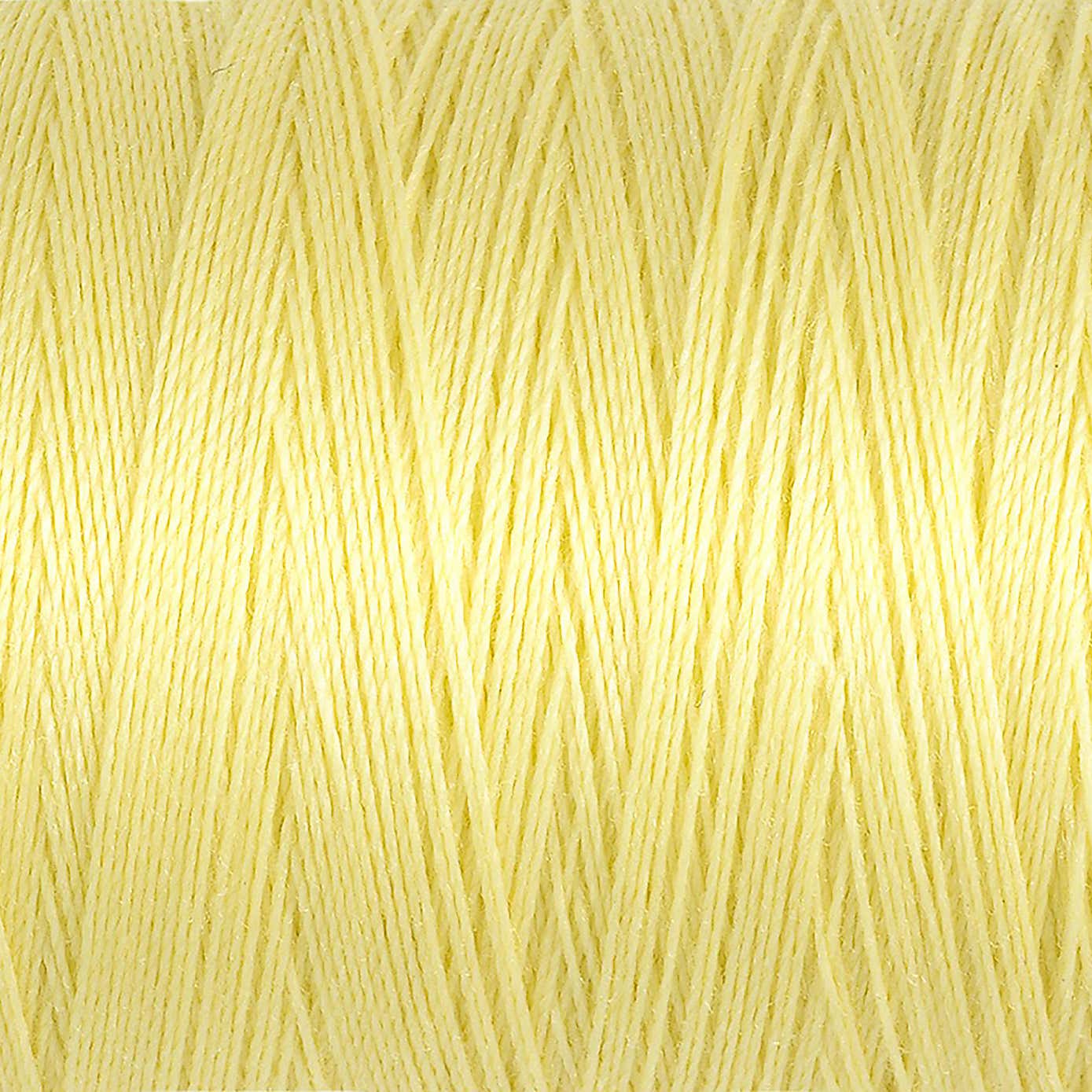 Gutermann Sew All Thread Cream (578)