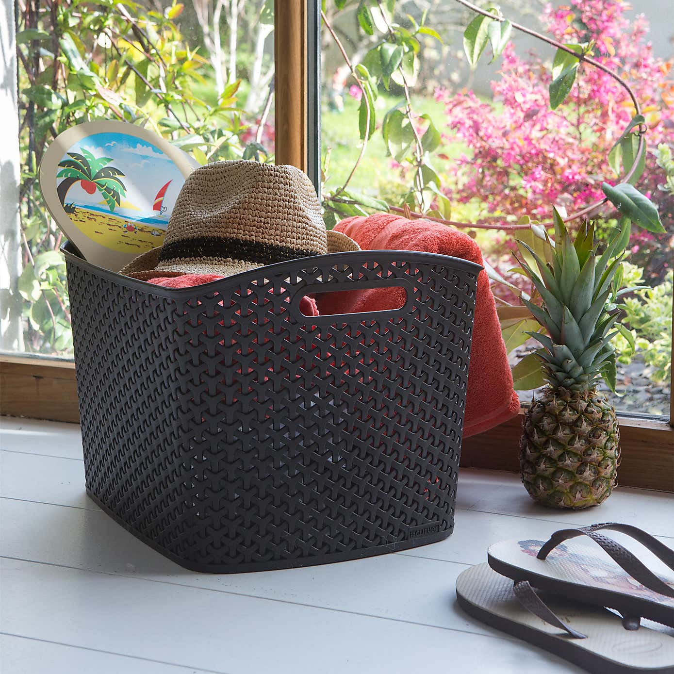 Curver Plastic Storage Basket