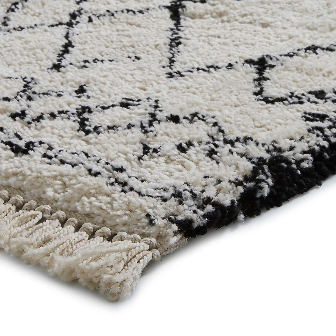Black and White Boho 5402 Rug