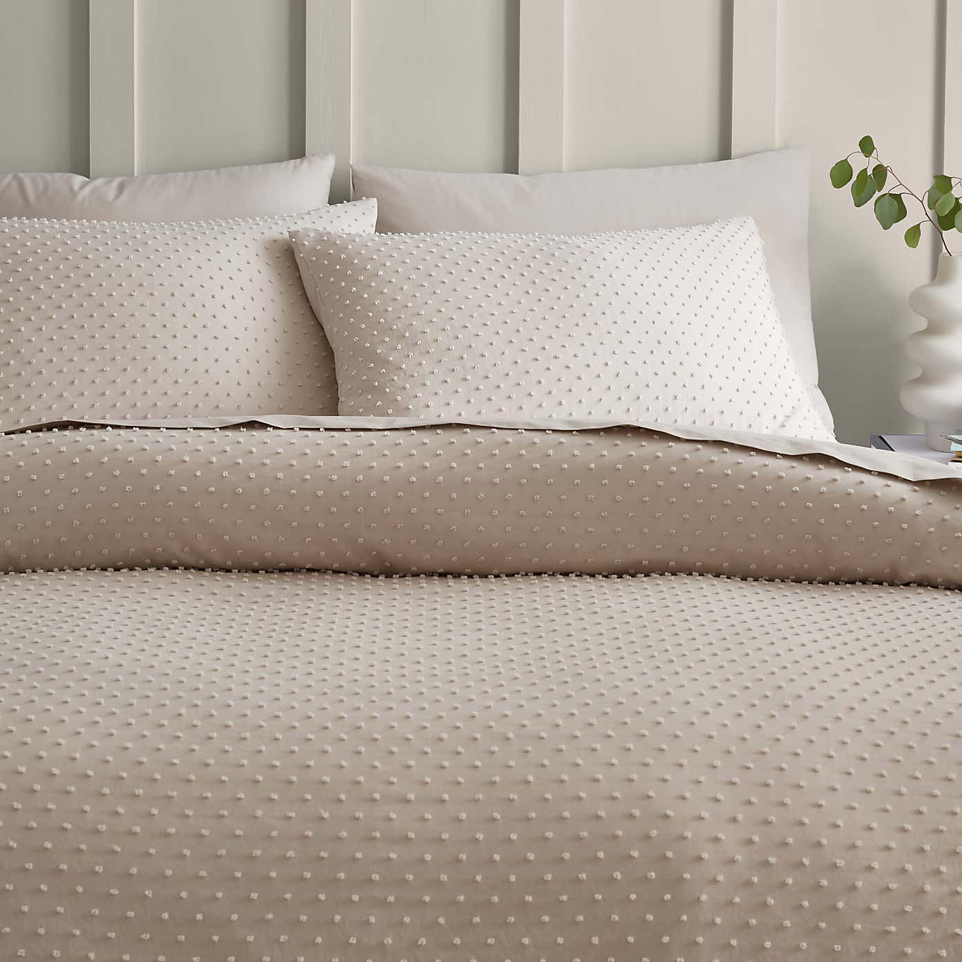 Valley Clipped Jacquard Duvet Cover & Pillowcase Set