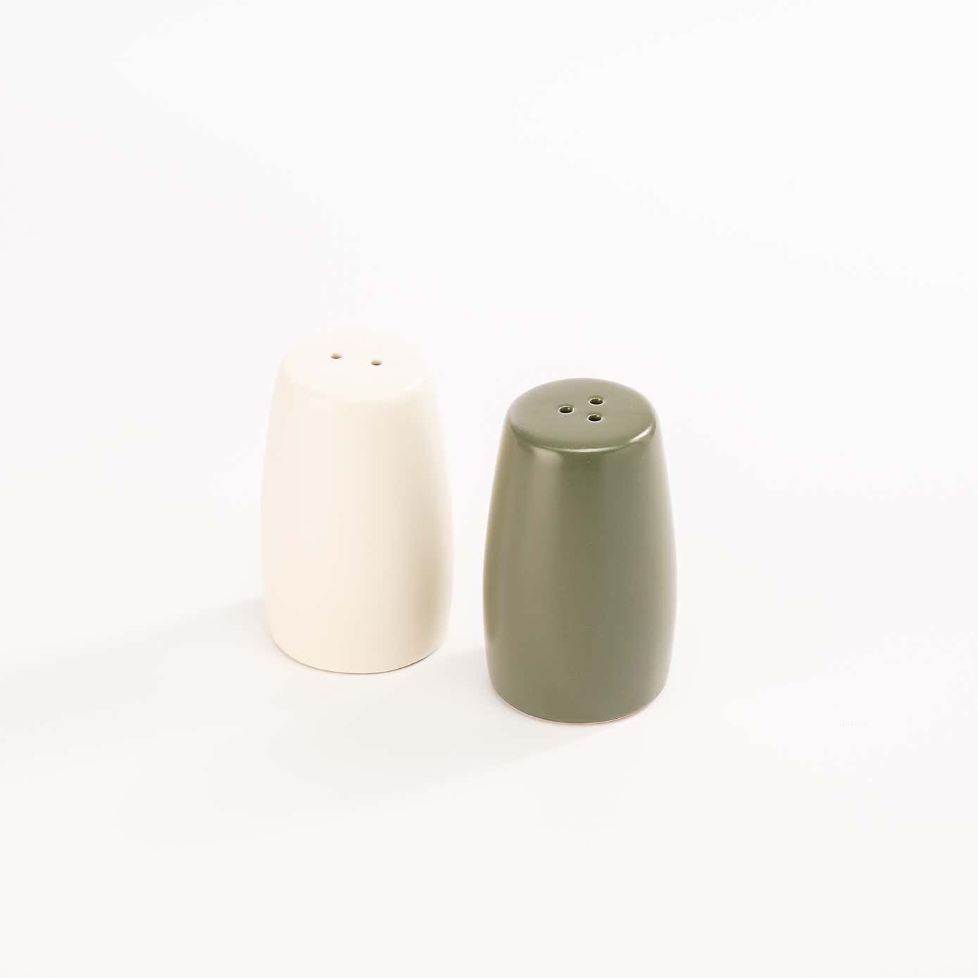 Ceramic Salt and Pepper Set