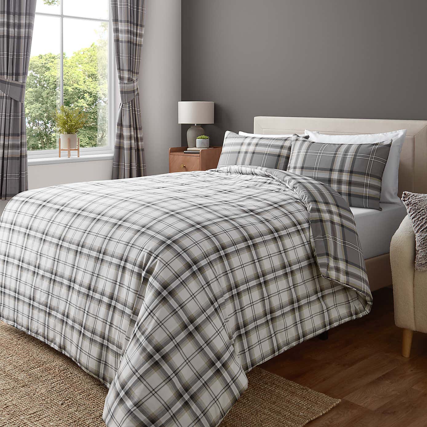 Catherine Lansfield Kelso Check Duvet Cover & Pillowcase Set