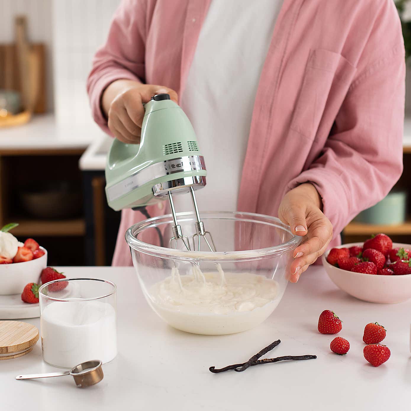 KitchenAid 9 Speed Hand Mixer