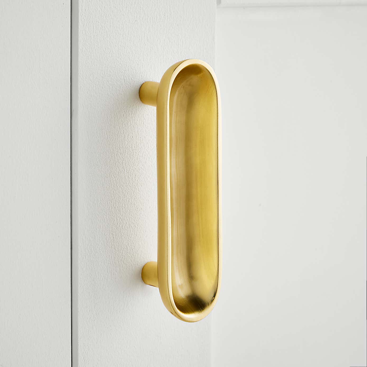 Luste Door Handle