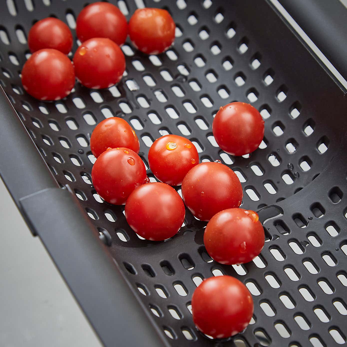 Black Multi-functional Sink Drainer