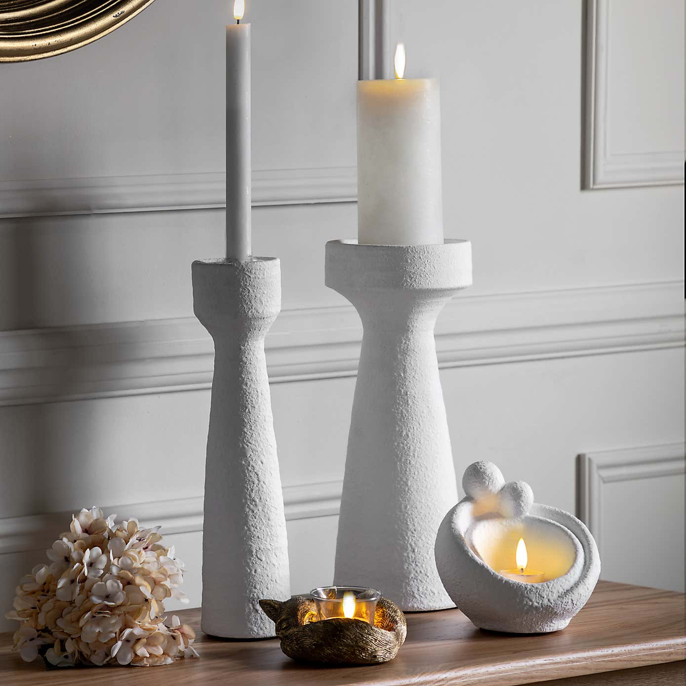 Elio Pillar Candle Holder
