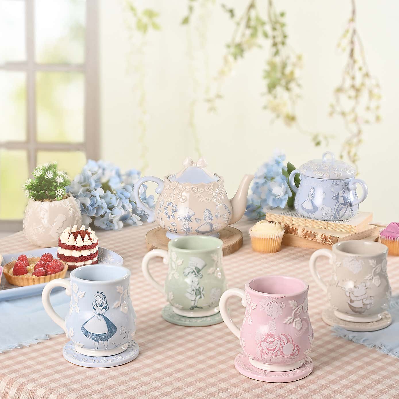 Disney Alice in Wonderland Alice Mug