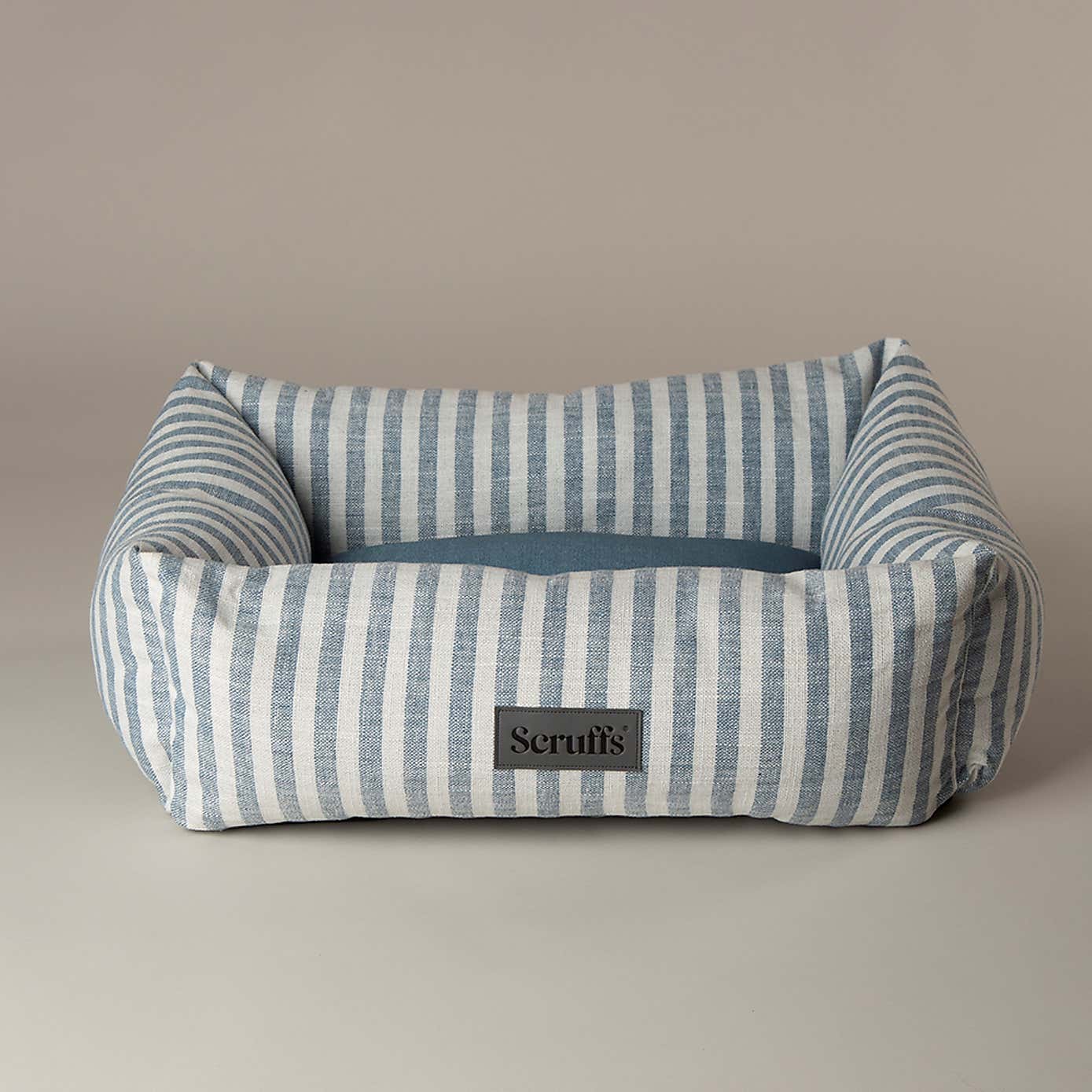 Scruffs Luxury Coastal Pet Box Bed