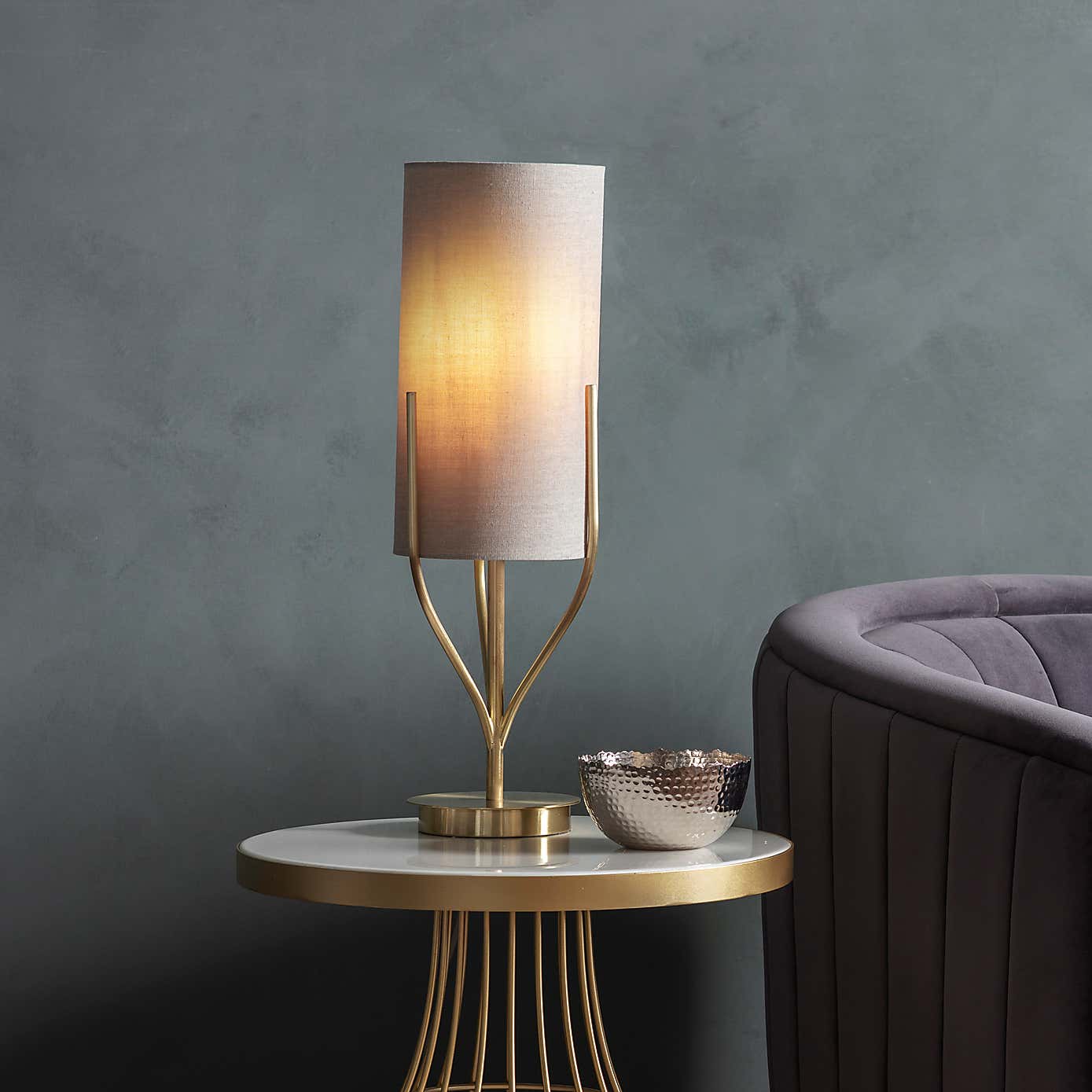 Vogue Lighting Linwood Table Lamp