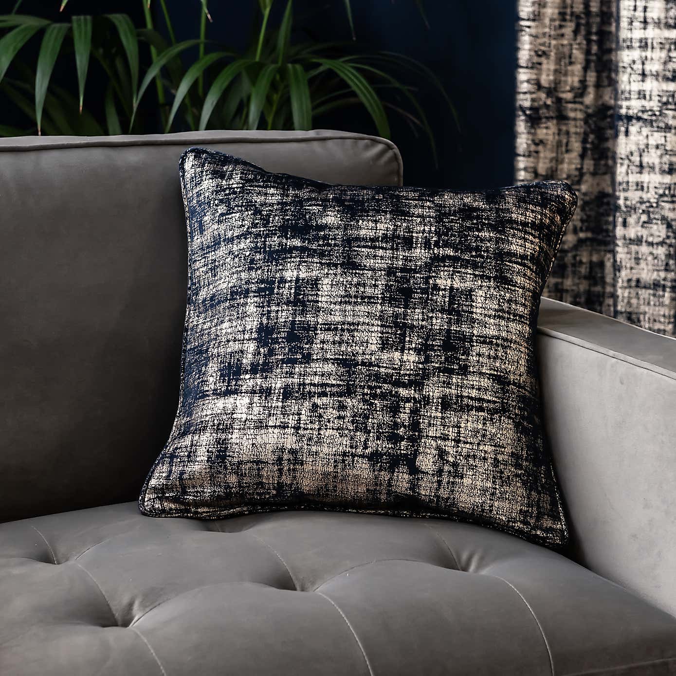 Romano Velour Cushion