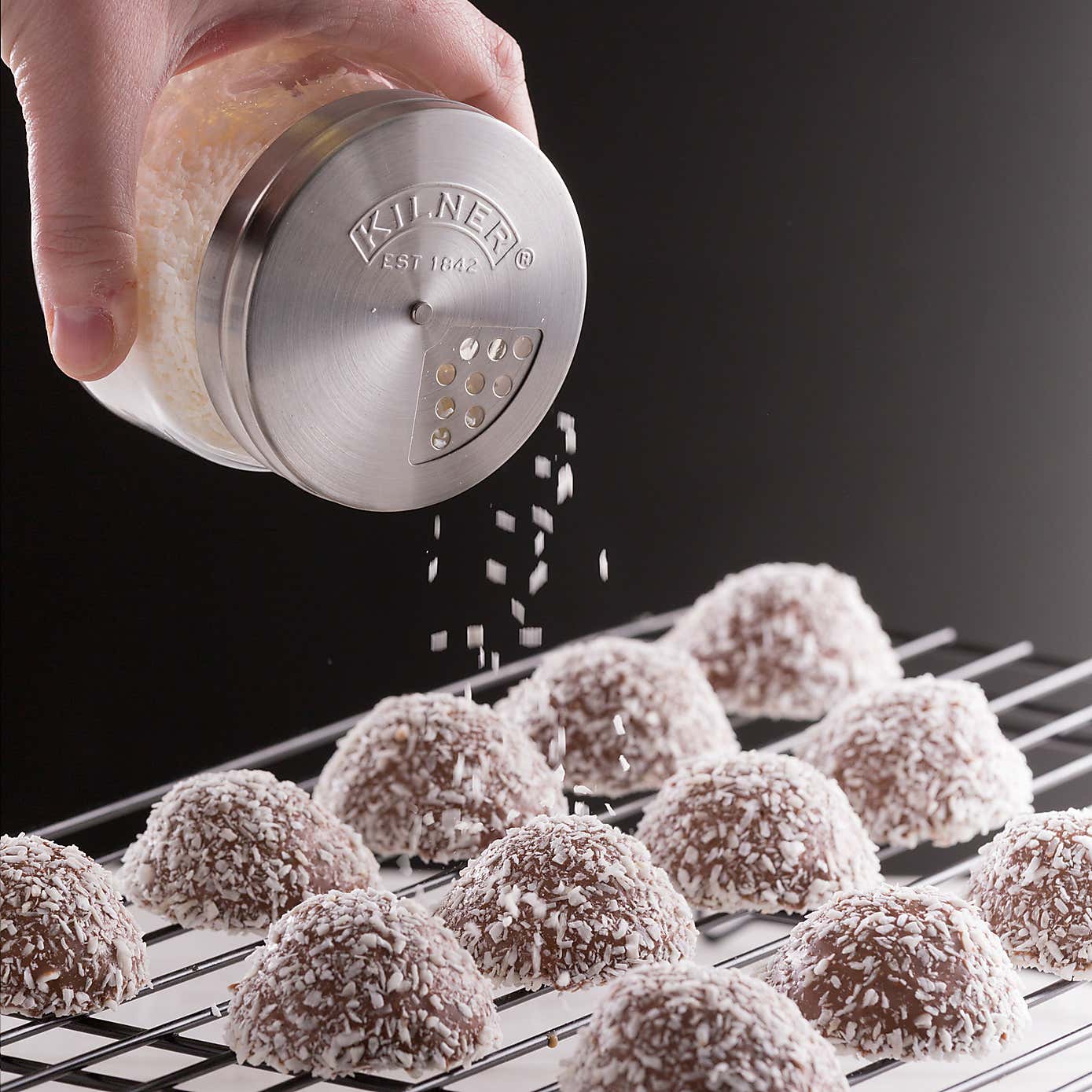 Kilner Set of 2 Shaker & Fine Grater Storage Jars