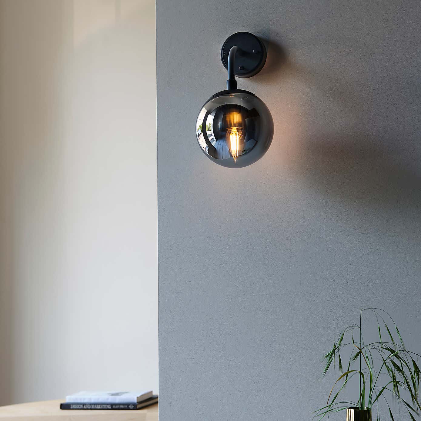 Vogue Lighting Newton Wall Light