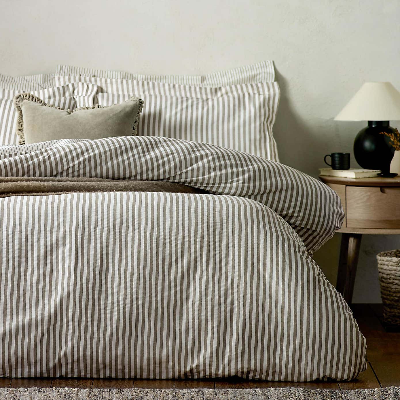 The Linen Yard Hebden Reversible 100% Cotton Duvet Cover & Pillowcase Set