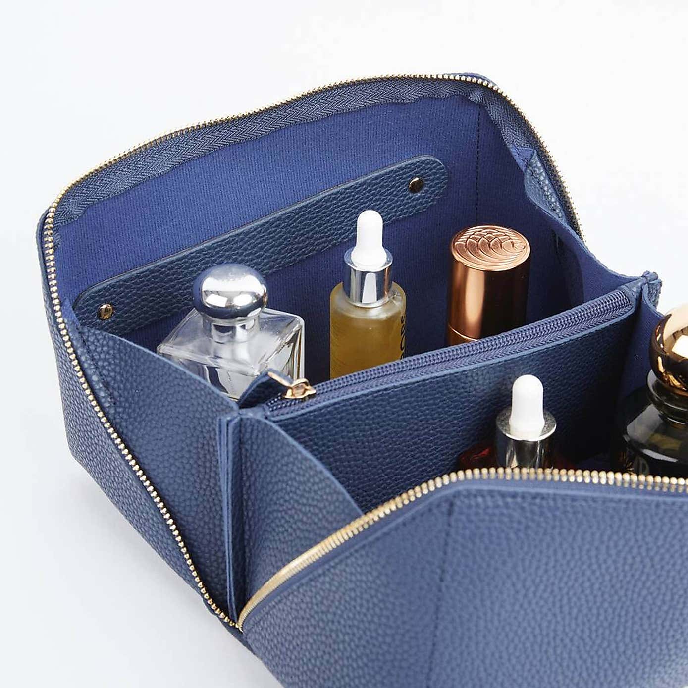 GH Cinnabar Navy Cosmetic Case