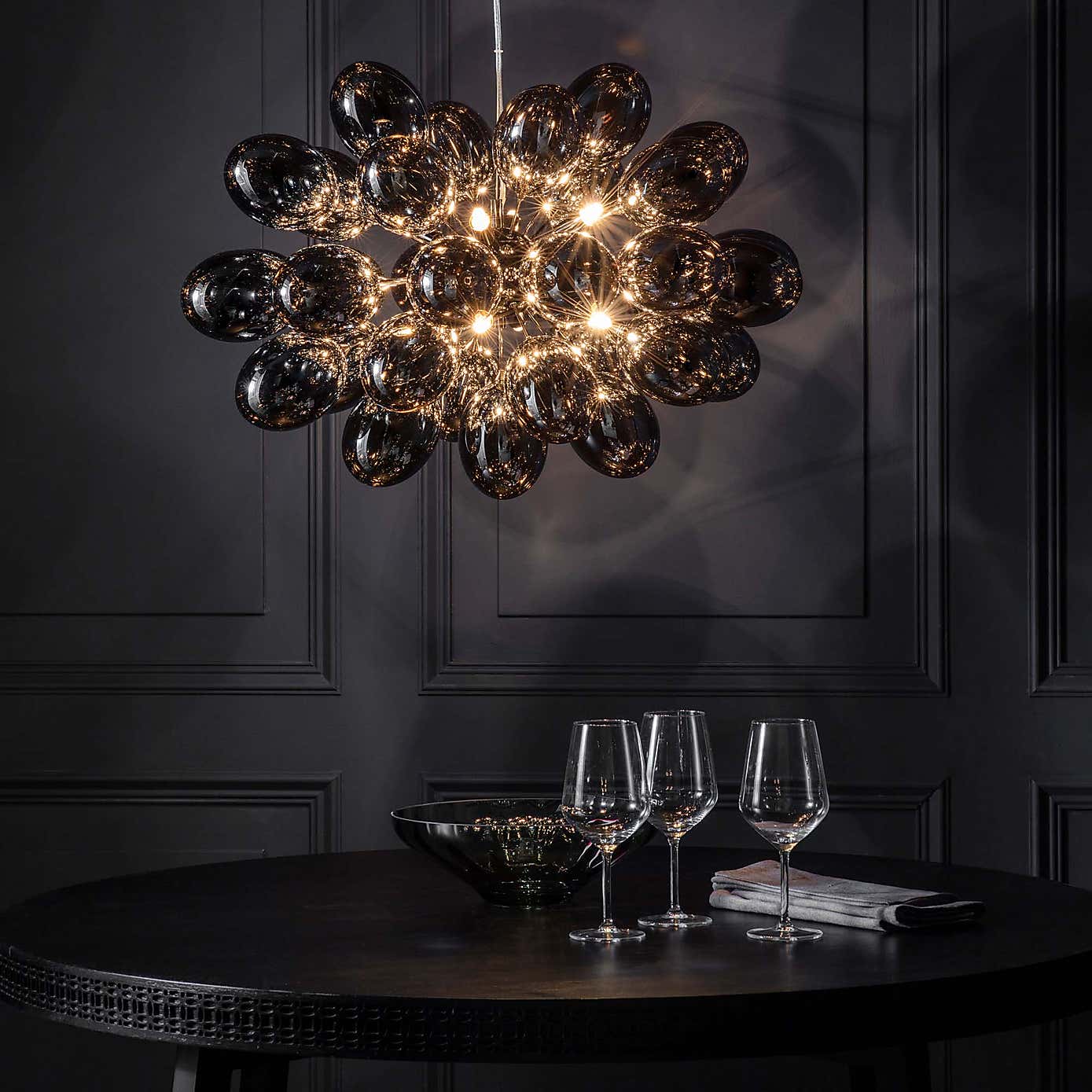 Vogue Moline 8 Light Pendant Light