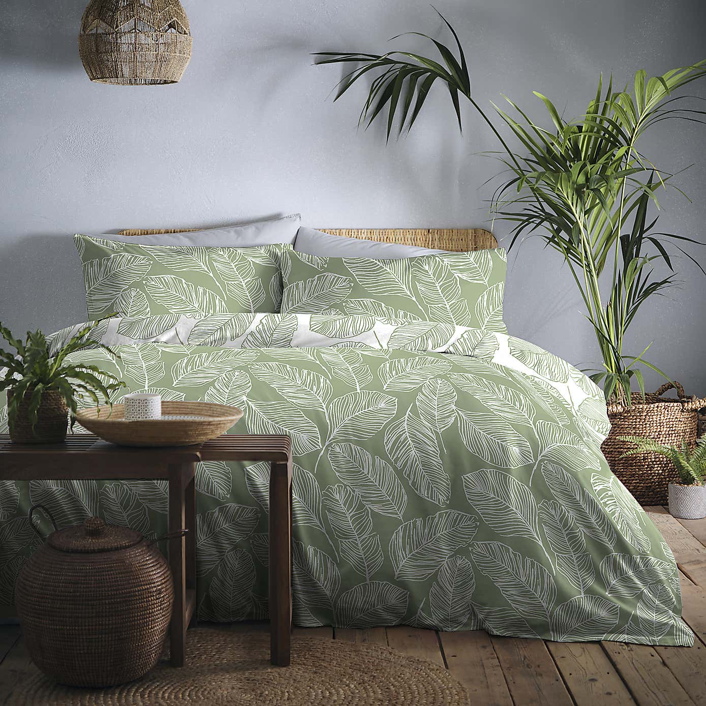 Fusion Matteo Reversible Duvet Cover and Pillowcase Set