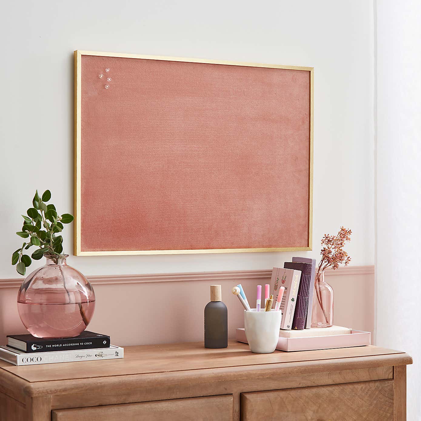 Kendall Velvet Pin Board