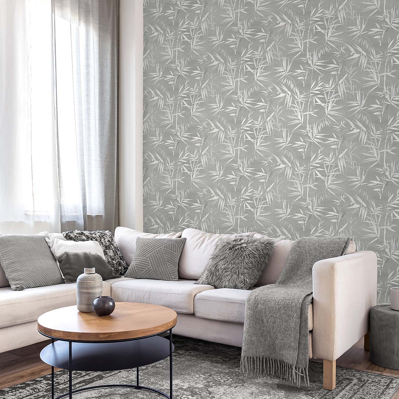 Bamboo Leaves Black Wallpaper