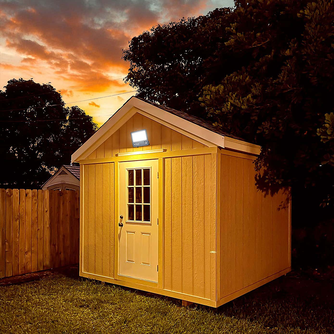 V-TAC 100W LED Floodlight Outdoor Sensor Wall Light