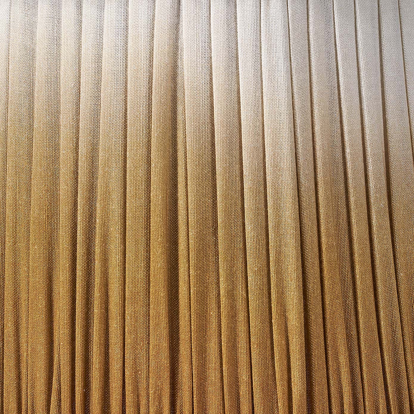 Scallop Ombre Soft Pleated Tapered Shade