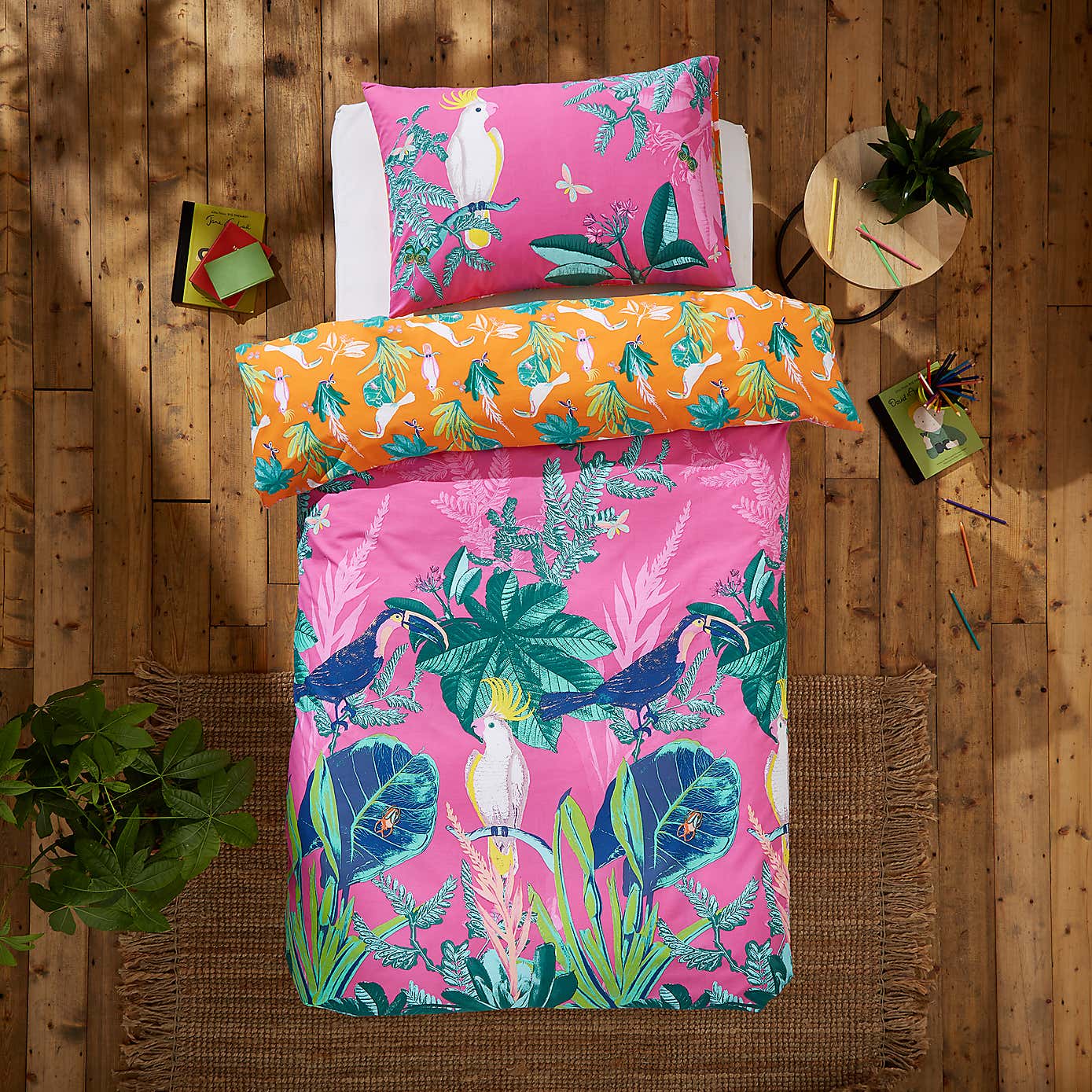 Explore the Tropics Duvet Cover & Pillowcase Set