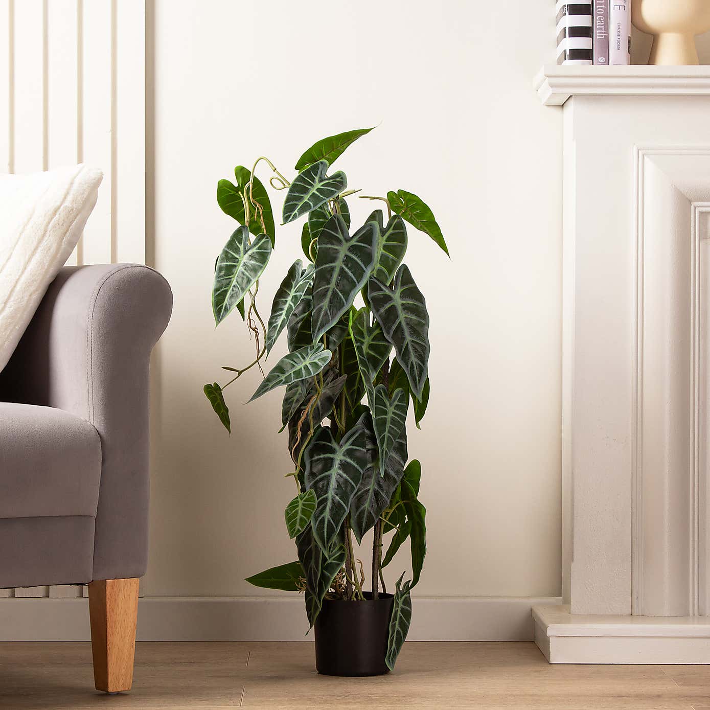 Artificial Climbing Caladium Plant in Black Plant Pot