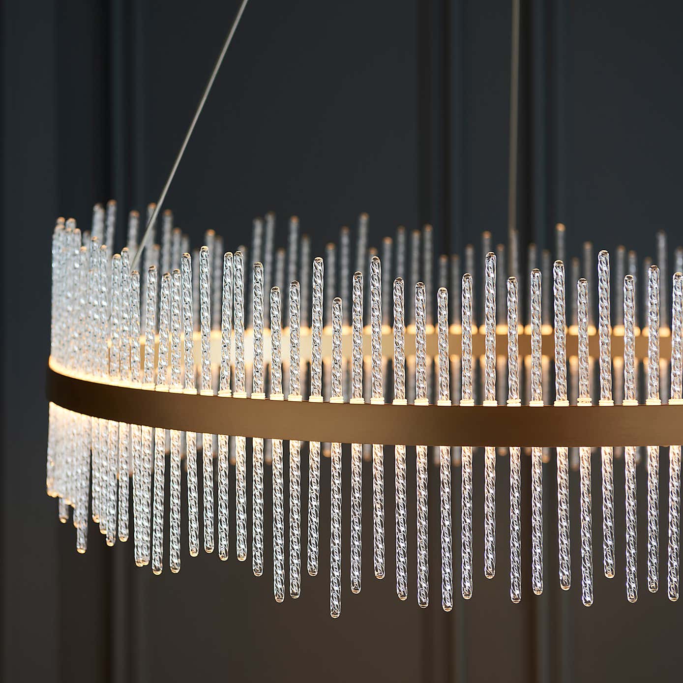 Vogue Summer Grand LED Adjustable Pendant Light