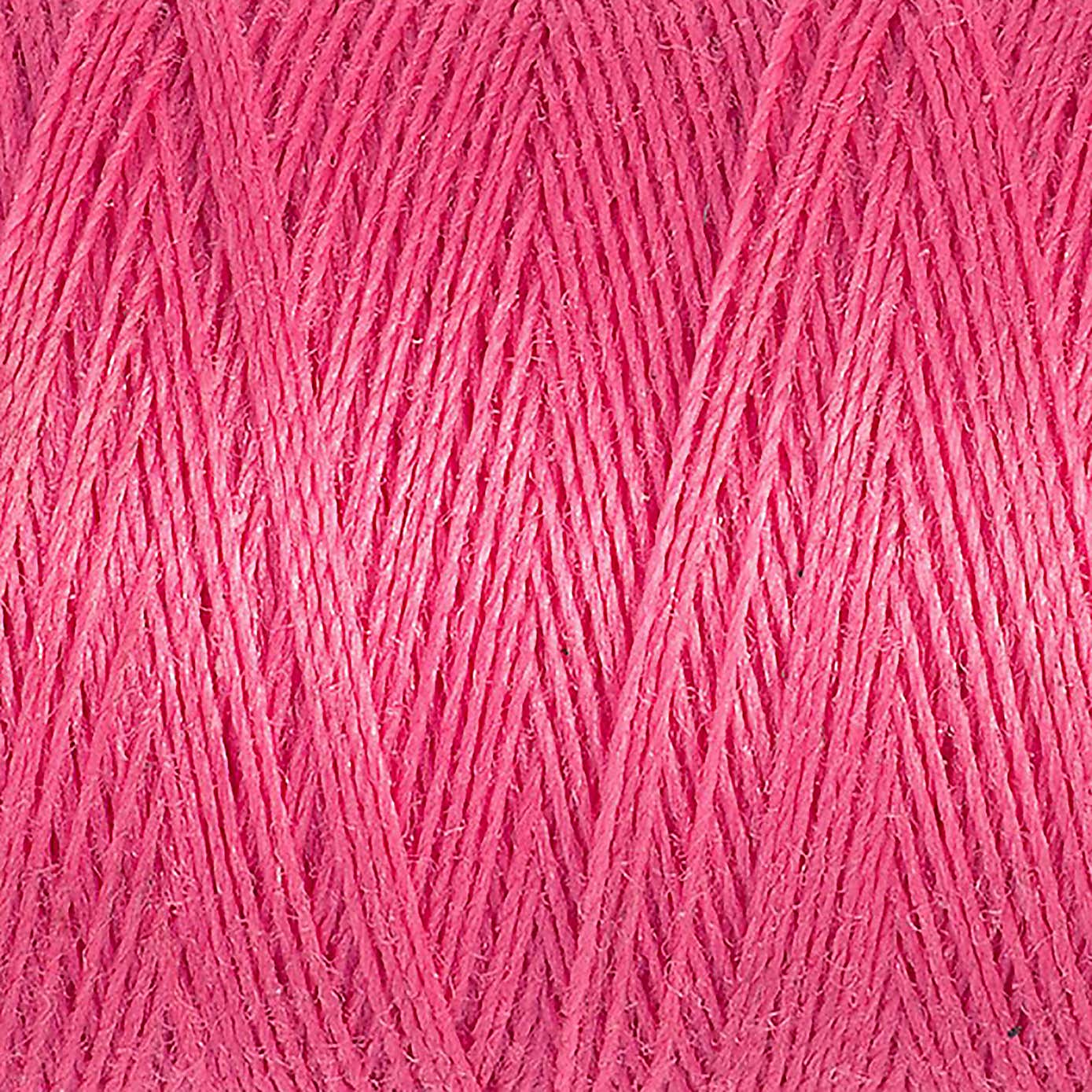 Gutermann Sew All Thread 100m Pink (986)