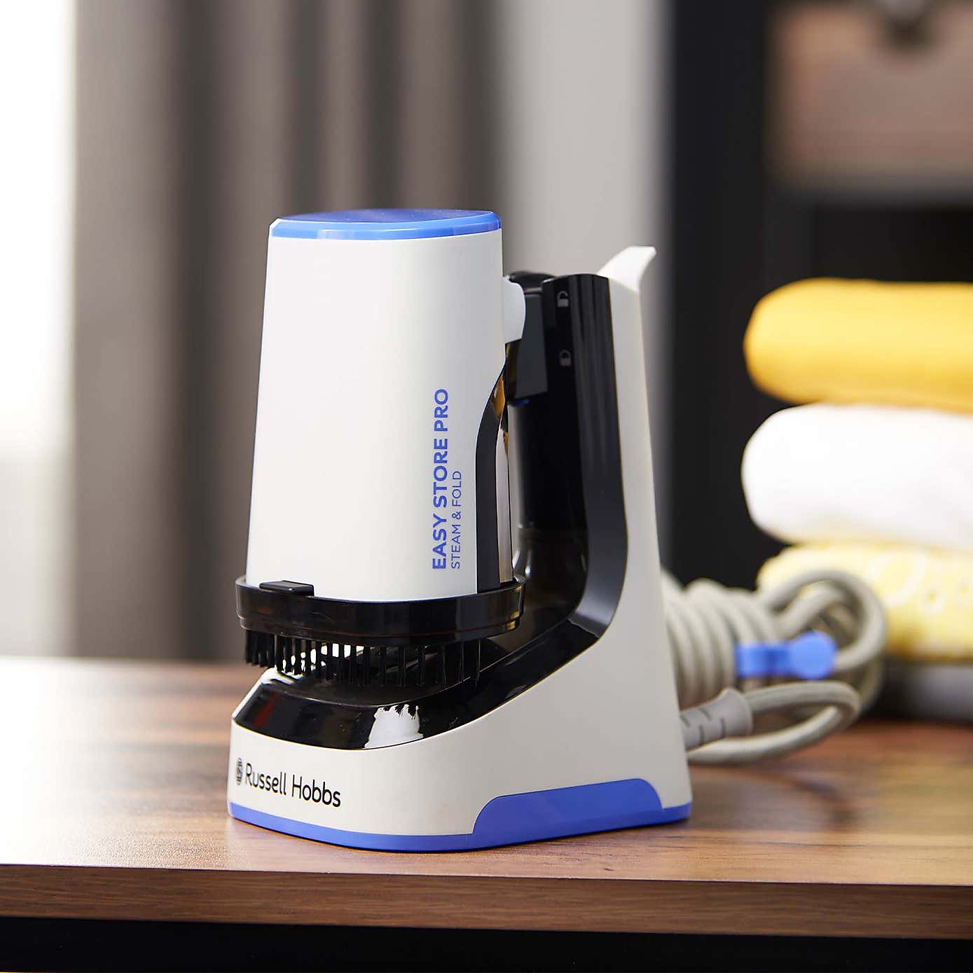 Russell Hobbs EasyStore Foldable Garment Steamer