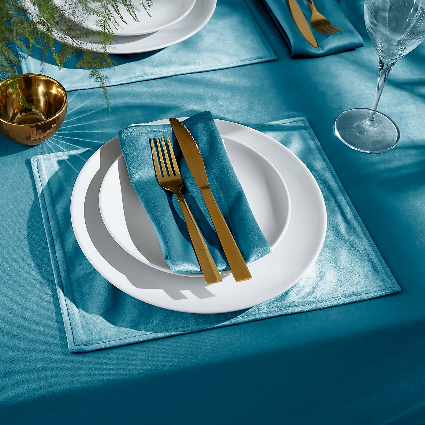 Set of 2 Recycled Velour Placemats