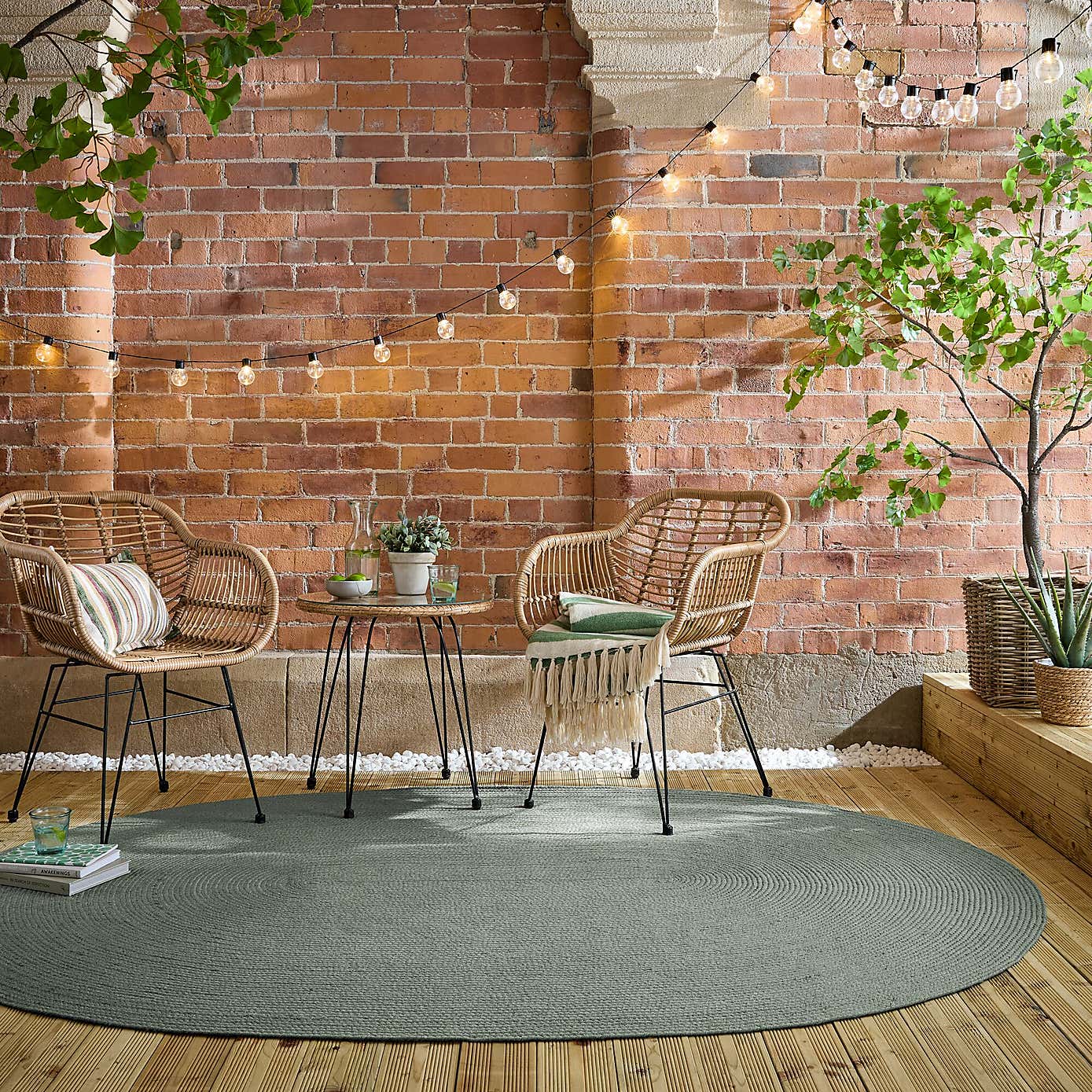 Jute Effect Indoor Outdoor Oval Rug