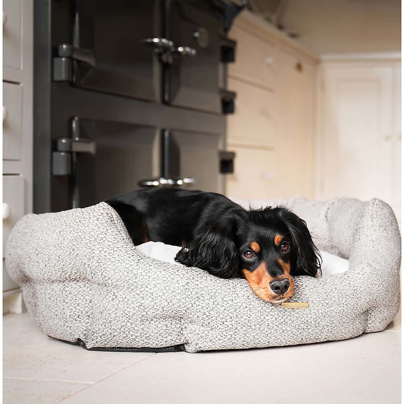 Lords and Labradors Essentials Herdwick Oval Dog Bed