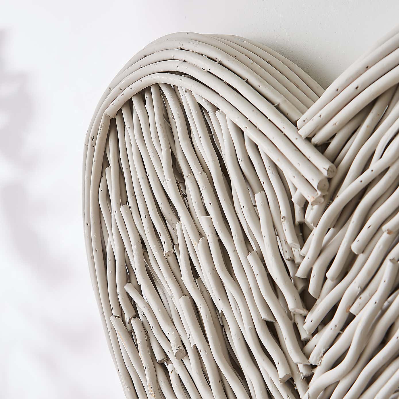 Large Wicker Heart Ornament, Sandstone