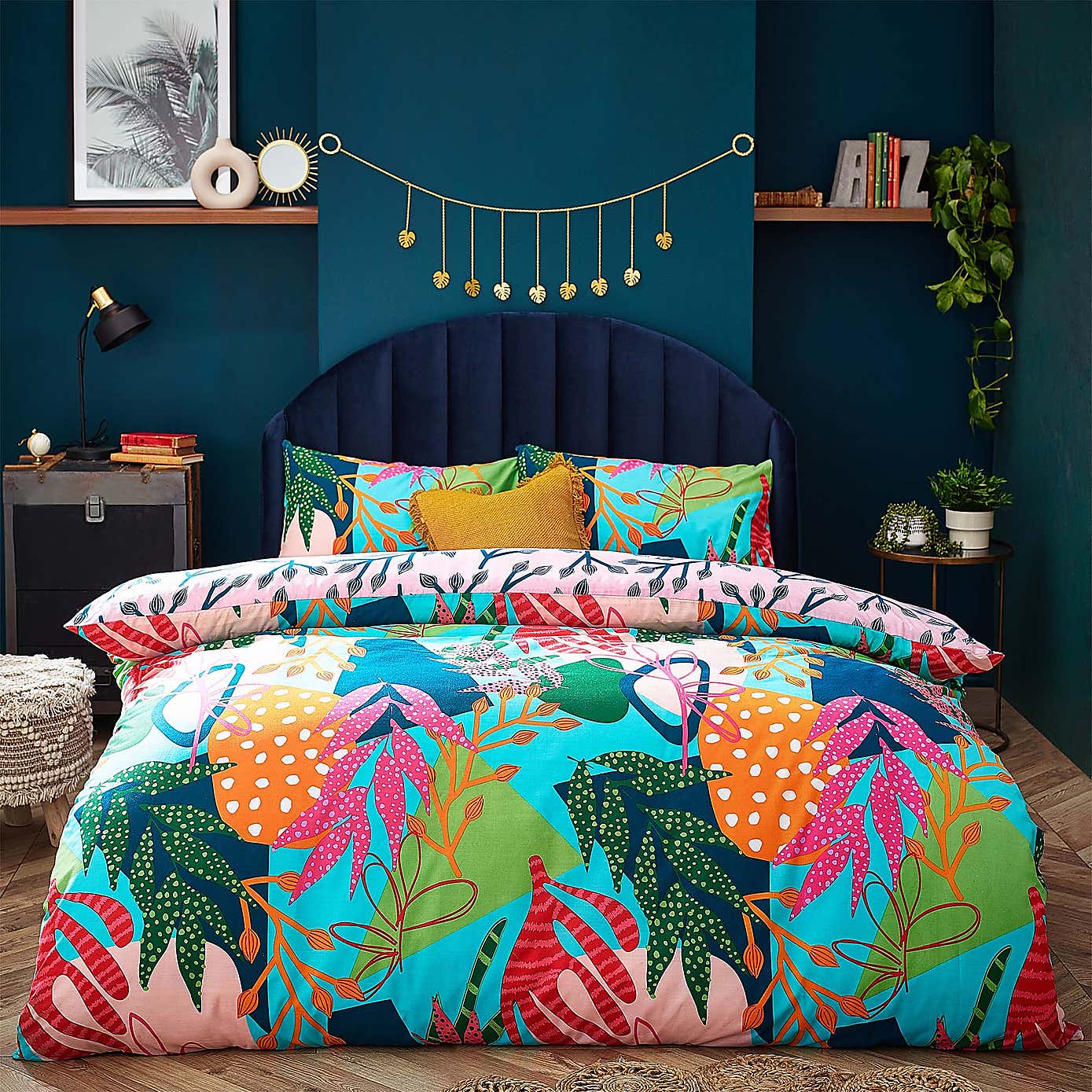 Coralina Reversible Duvet Cover and Pillowcase Set
