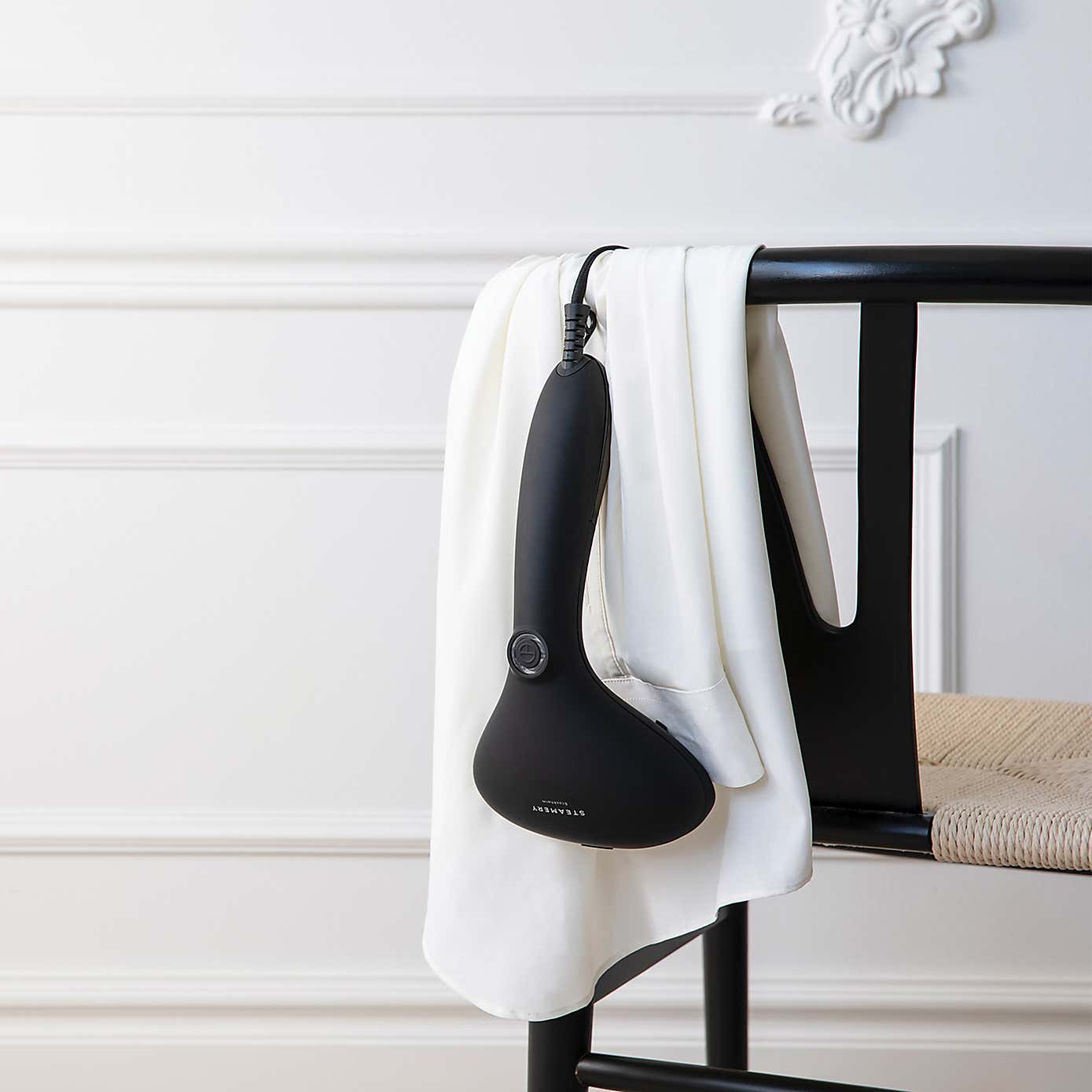 Steamery Cirrus 2 Handheld Steamer