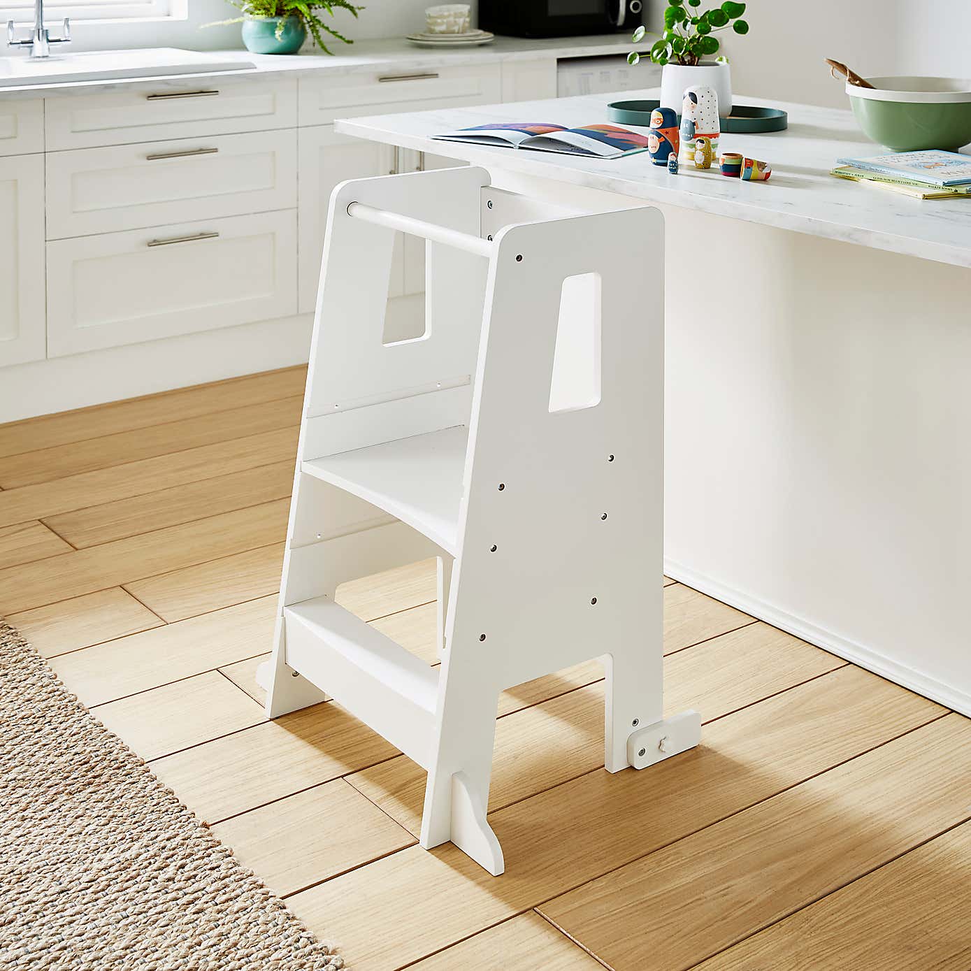 Arlo Kids Learning Tower