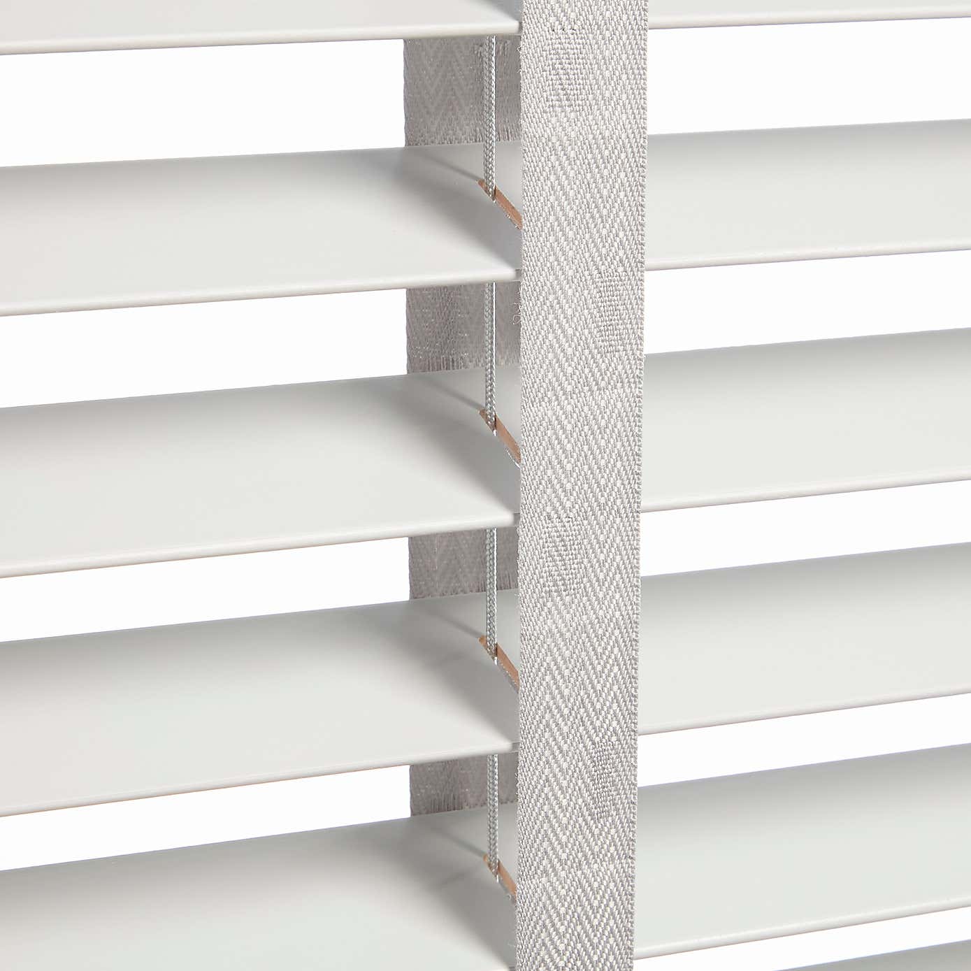 Swish Hardwood Venetian Blind