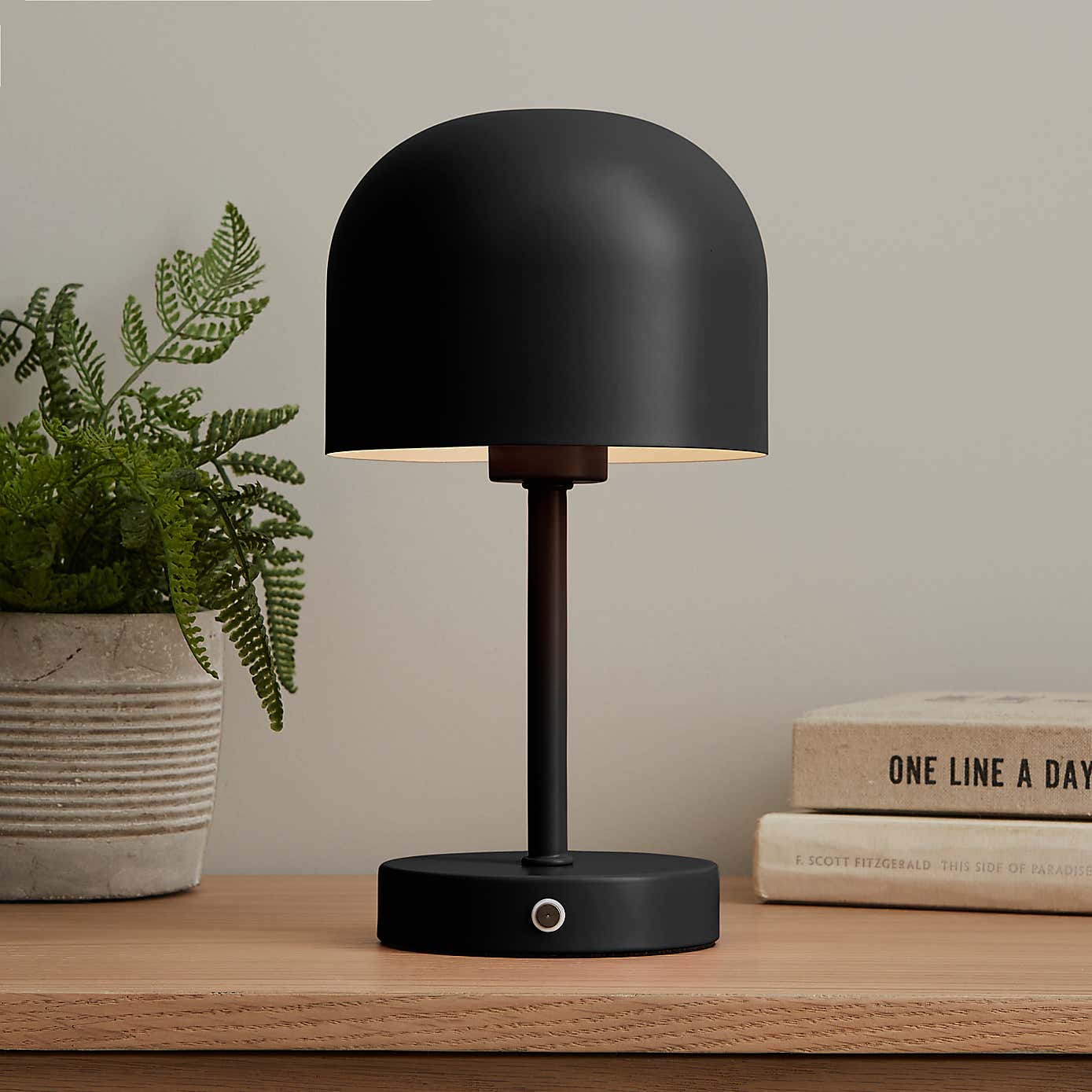 Keko Rechargeable Touch Table Lamp